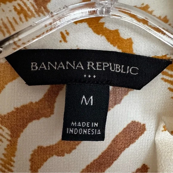 Banana Republic Earth-tone Print Sheer Blouse Medium - Picture 7 of 7